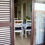 In 3652-3 Διαμέρισμα Ρόβινι